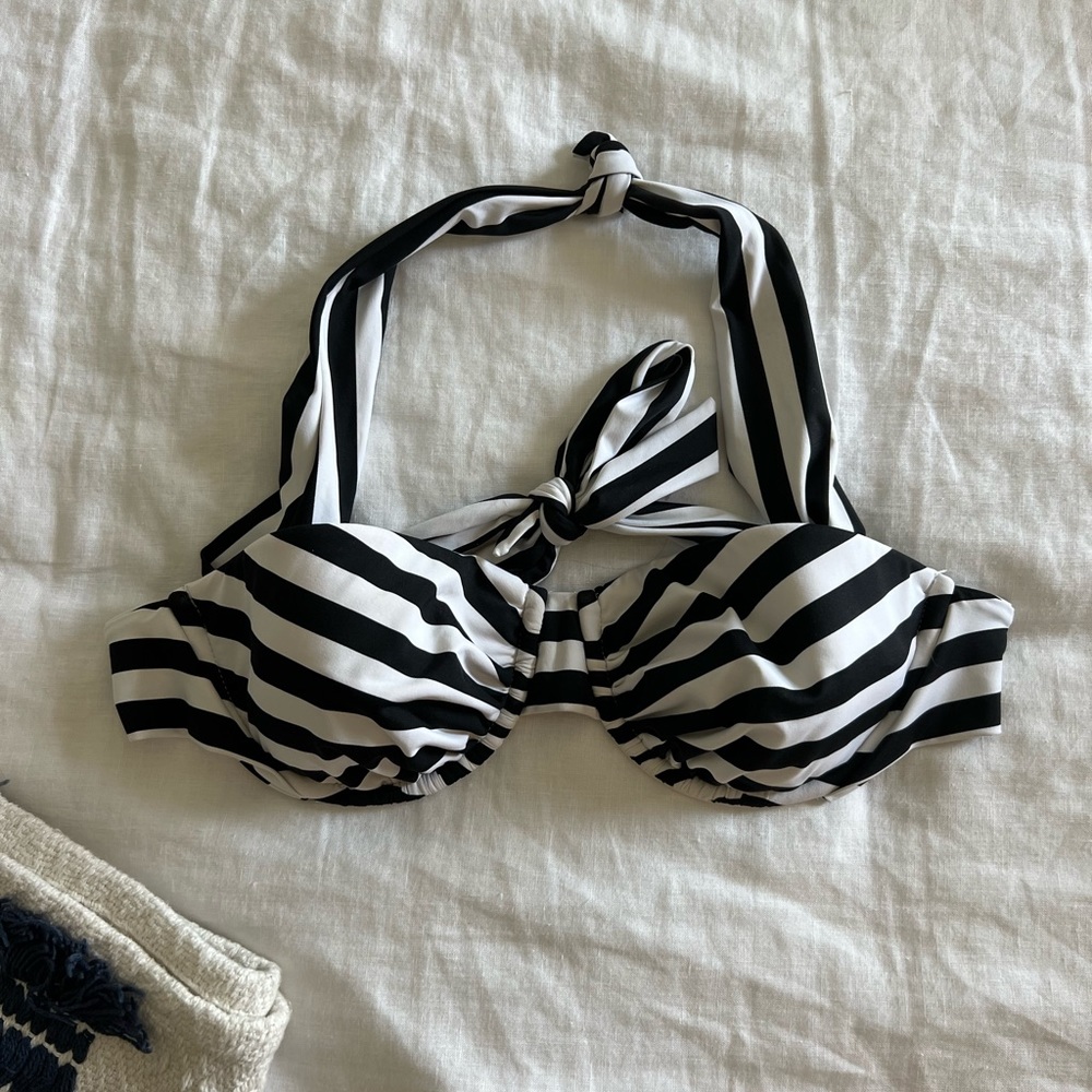 White House Black Market Bikini Top NWT